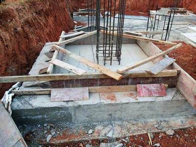 基礎(chǔ)承臺(tái)開挖施工要點(diǎn)與地基基礎(chǔ)工程注意事項(xiàng)